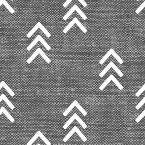 three arrow stripes - medium gray C22