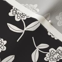 Little Scribbled Floral Md | Black + White