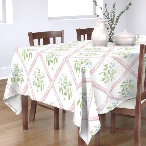 HOME_GOOD_RECTANGULAR_TABLE_CLOTH