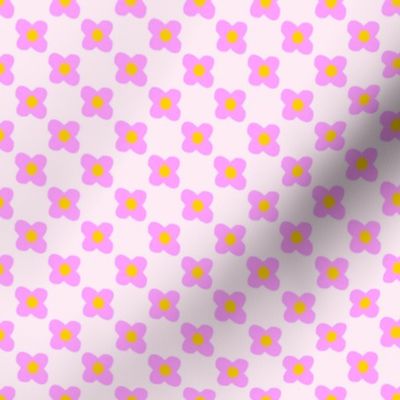 Retro Pink Flower Checks on Blush — XSmall