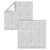 Freeform Arrows Large in gray on white