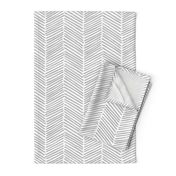 Freeform Arrows Large in gray on white