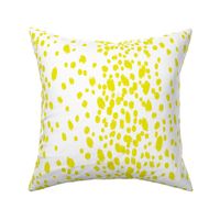 Dots in citron