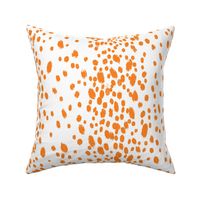 Dots in soft orange