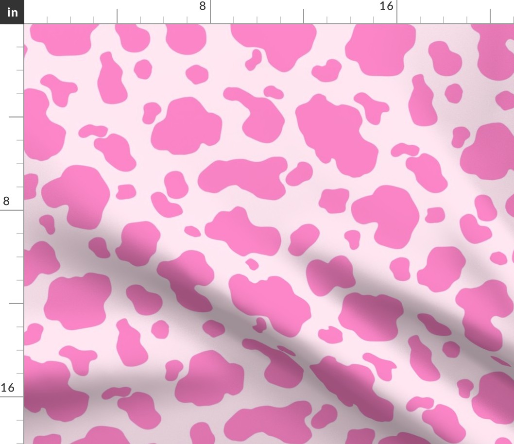 pink cow 💗🐄 i've recently been obsessed with this pattern from