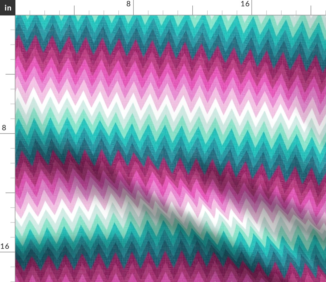 Ombre zig zags pink + aqua