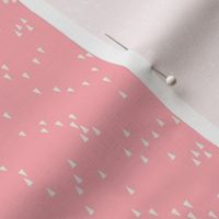 Scattered Triangles - Linen White on Salmon Pink 