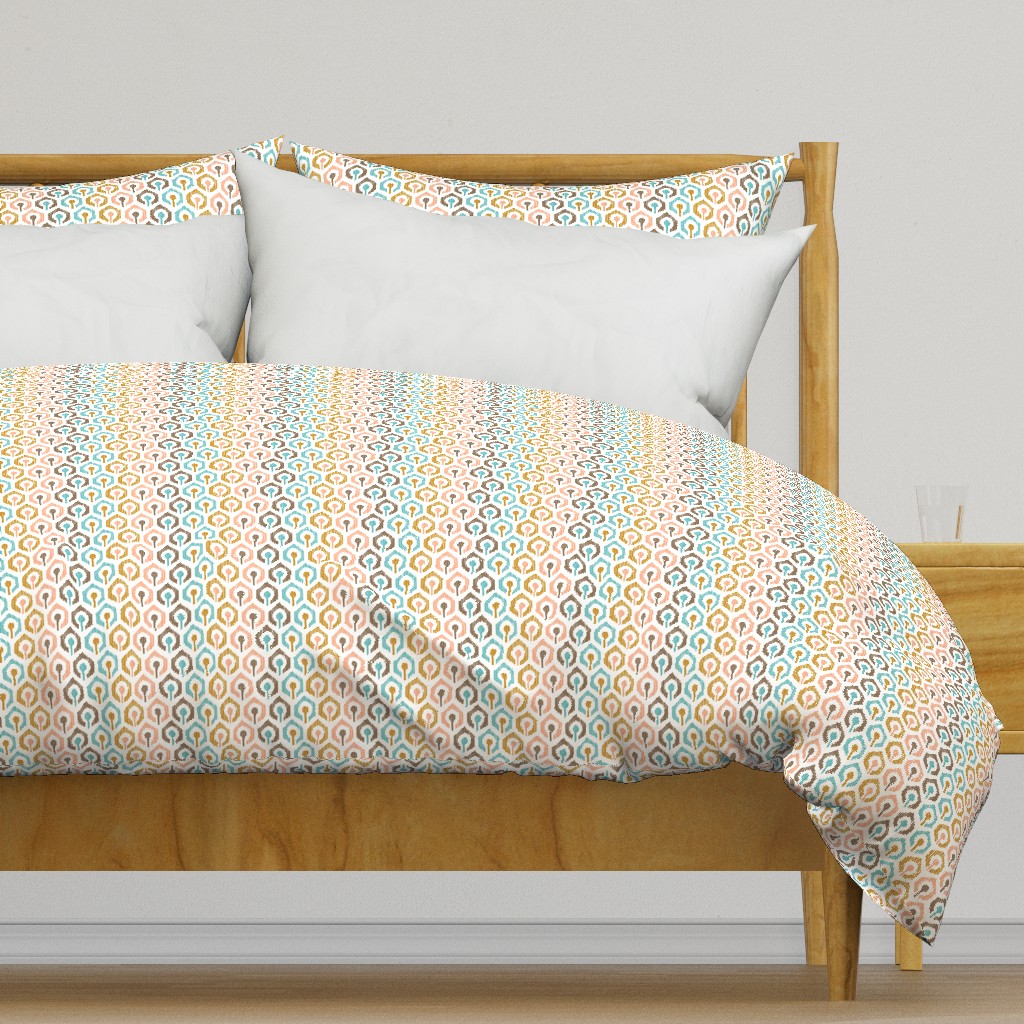 Honeycomb IKAT - White