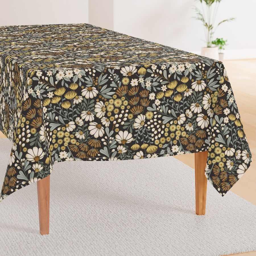 HOME_GOOD_RECTANGULAR_TABLE_CLOTH