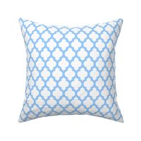 Quatrefoil Lattice - baby blue on white