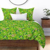 Floral folk, Green flowers on a green background