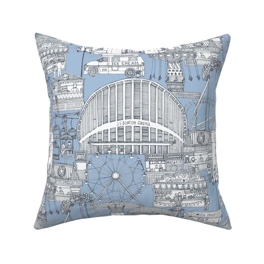 HOME_GOOD_SQUARE_THROW_PILLOW