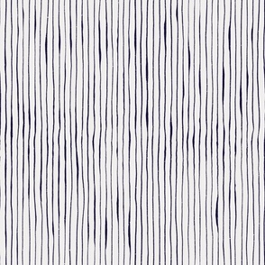 Irregular stripes - white and navy