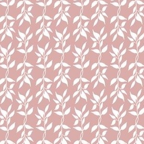 Pink leaves blender print 