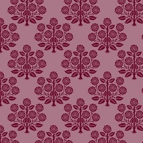 Medieval roses pink