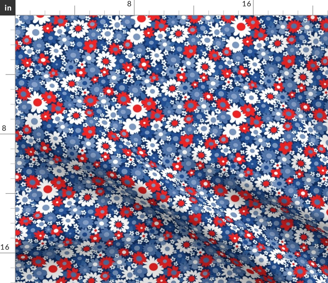 Small Scale - Daisy Delight Red White Blue