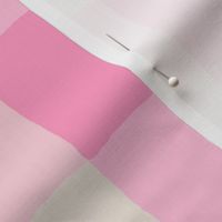 pink gingham - large