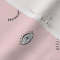 Beauty & lashes watchful lucky eye - moroccan lady on soft pink