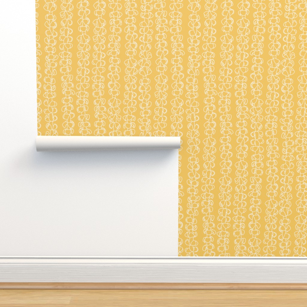 Large Puakenikeni lei outline Wallpaper | Spoonflower