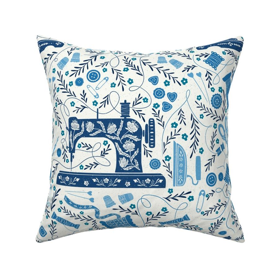 HOME_GOOD_SQUARE_THROW_PILLOW