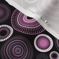 small concentric circles violet and black