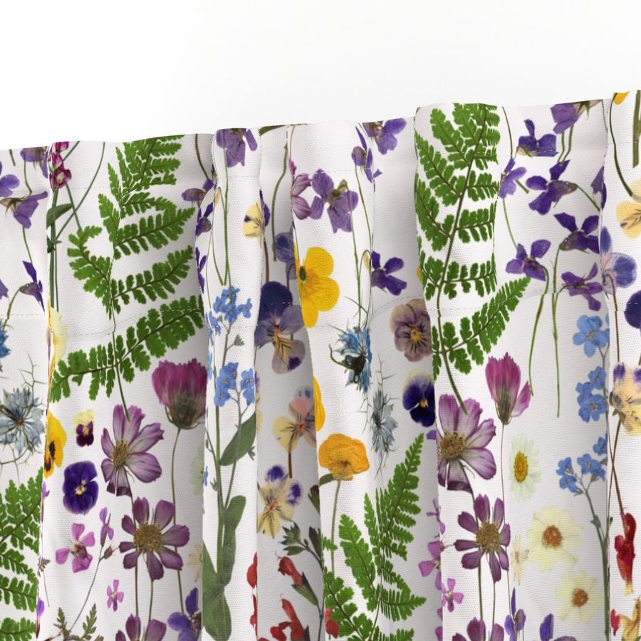 HOME_GOOD_CURTAIN_PANEL