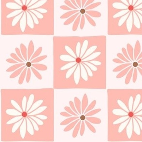 Checkerboard with Daisies in Pretty Pinks 6in