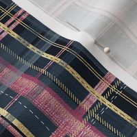 Elegant Dark Plaid with Gold Effect / Small Scale