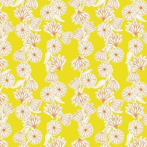 Gerbera Daisy Stripe on Bright Yellow Medium