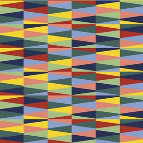 Colourful triangles - Large scale