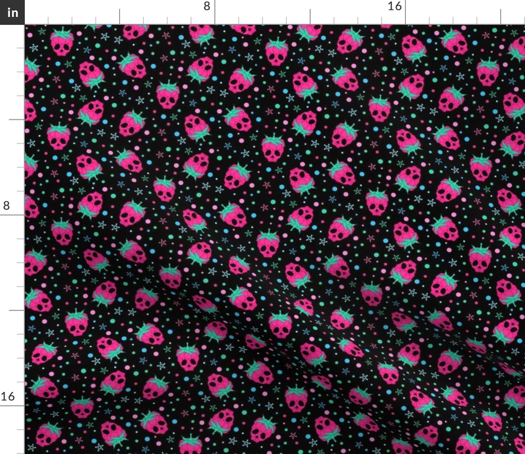 Retched Raspberry fabric (Noir)
