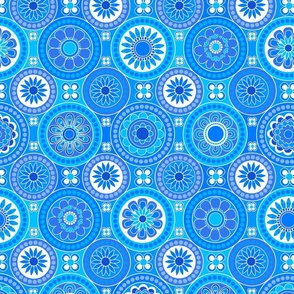 224 Flower Circle Tiles blue