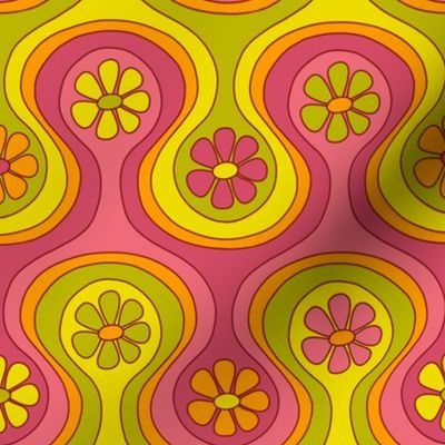 Groovy 60s Flower Pattern - Watermelon