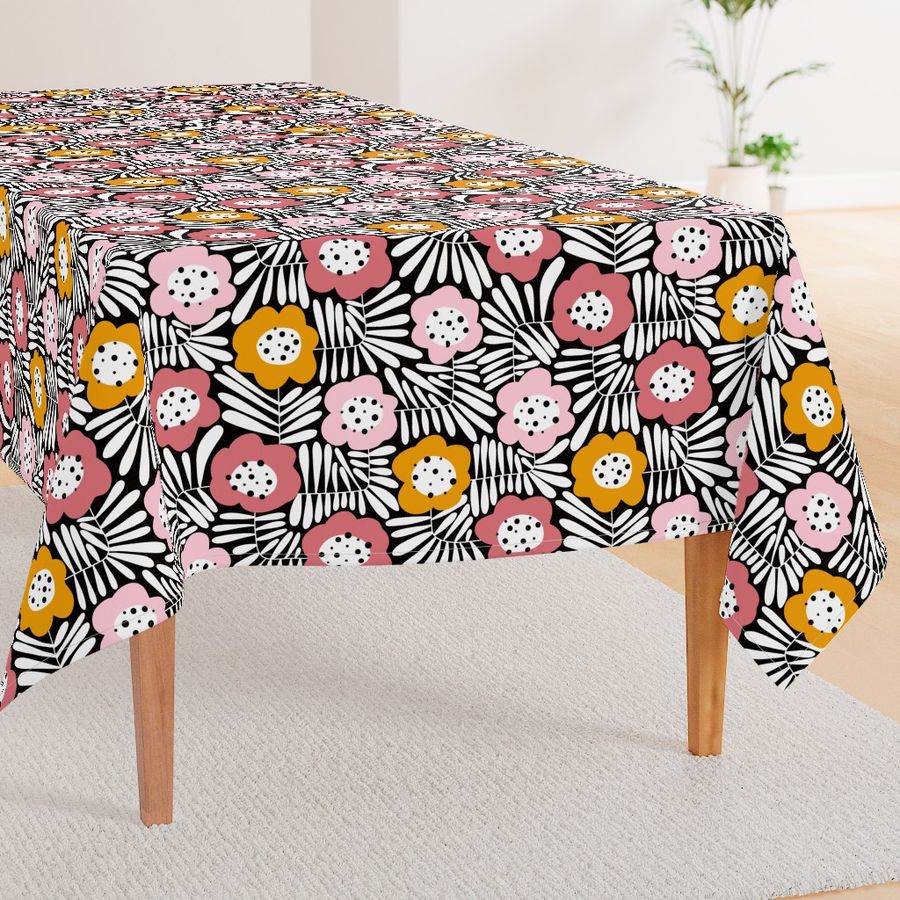 HOME_GOOD_RECTANGULAR_TABLE_CLOTH