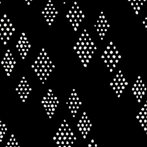 medium scale | Diamond Dots in Black and White