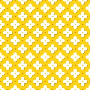 quatrefoil/yellow