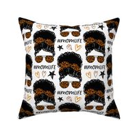 Momlife fabric - trendy woman with leopard print , African American hair