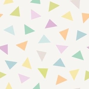 Triangle Toss | Pastel Colors
