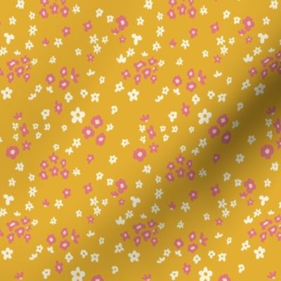 Disty Floral, 4 inch, small, yellow, whimsical, cottage core, pretty, soft, feminine, girly, pink, nursery, baby, daisy, scattered, ashleigh fish, autumn, fall