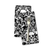 skull-damask-10inch-tall