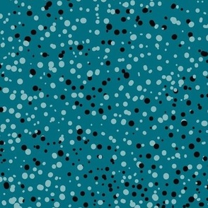 Medium // Spooky Speckled Spots: Halloween-Inspired Blender -  Teal Blue