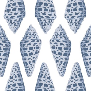 LARGE checkered seashells  - chinoiserie slate blue white