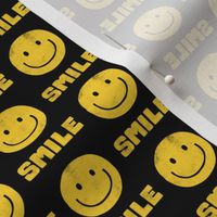 (small scale) Smile - Happy Face  Smiley - yellow/black - LAD22