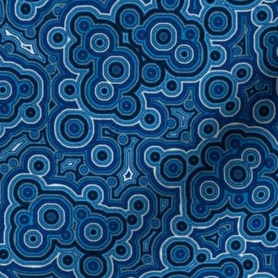 trippy_batik_blue_24_24