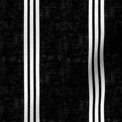 Classic Linen Triple Stripe Textured black background medium