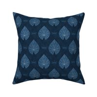 Nouveau waterlily leaf coordinate navy small