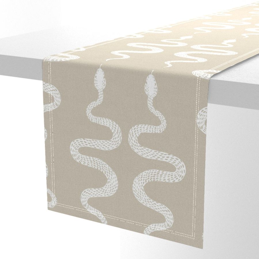 HOME_GOOD_TABLE_RUNNER