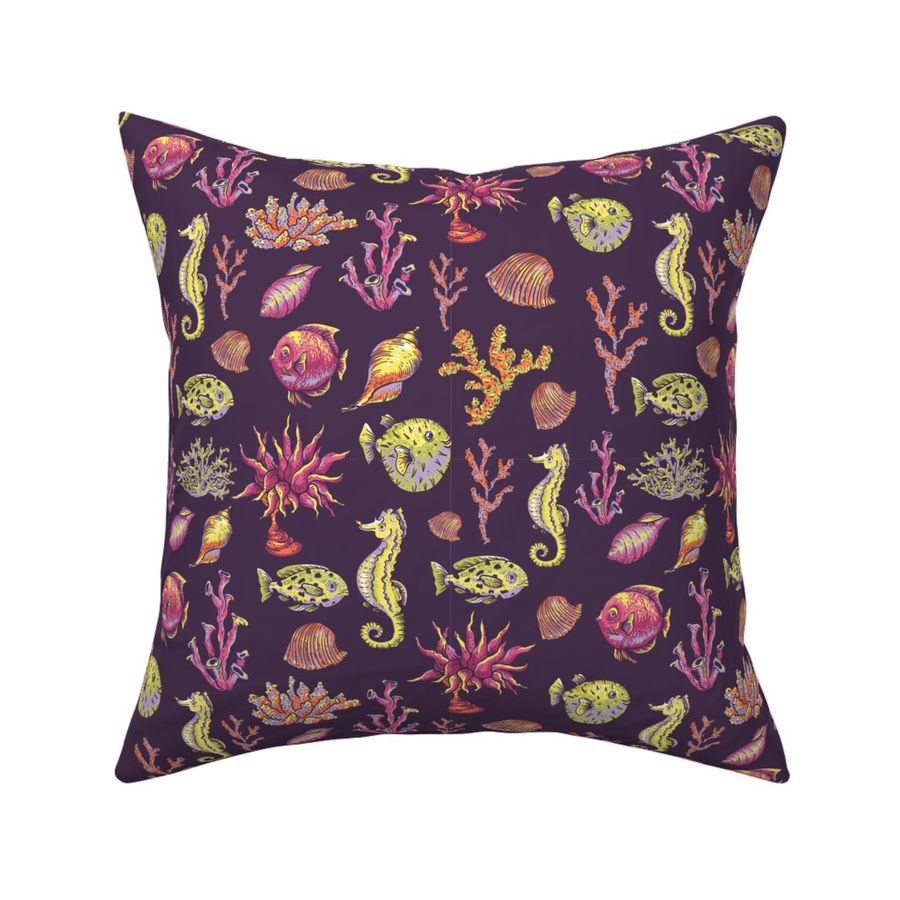 HOME_GOOD_SQUARE_THROW_PILLOW