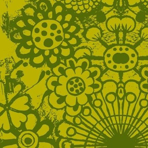 big blousey flowers, mustard/green