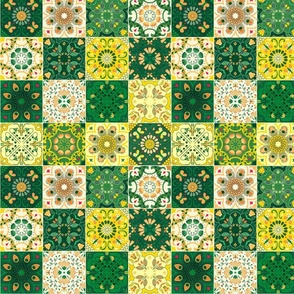 portuguese tiles or cheater quilt green 10.5 inch